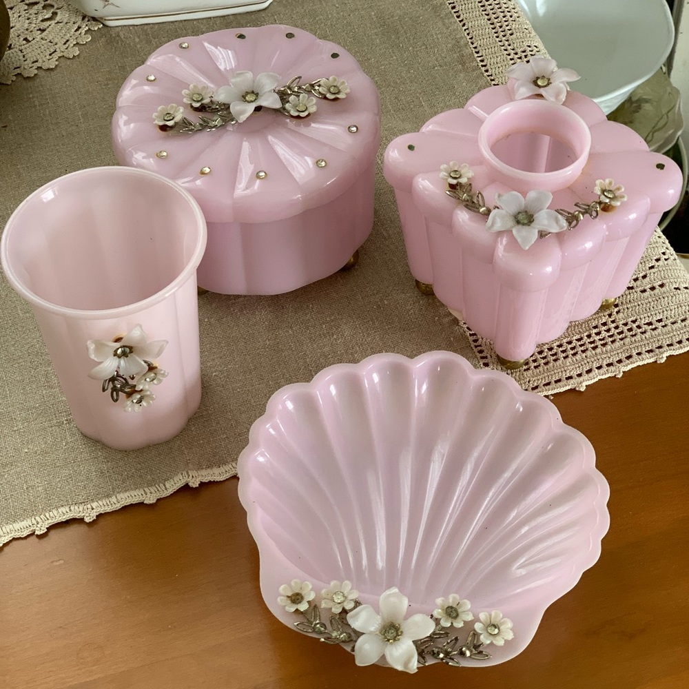 Vintage Menda Vanity Set